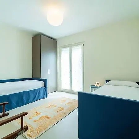 Cozy With Pool Villa Como